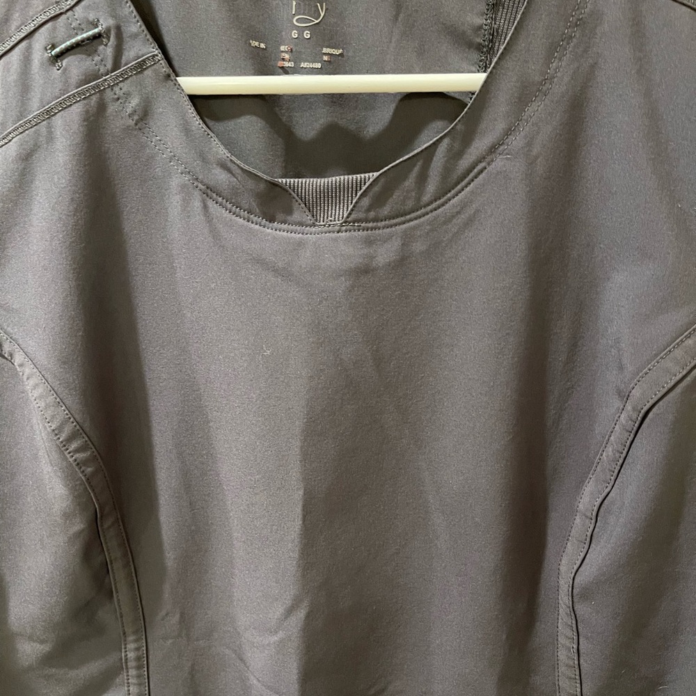 Cherokee infinity scrub top